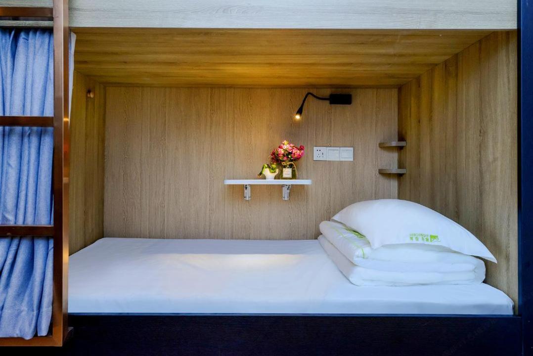 Heye International Youth Hostel Csungking Kültér fotó
